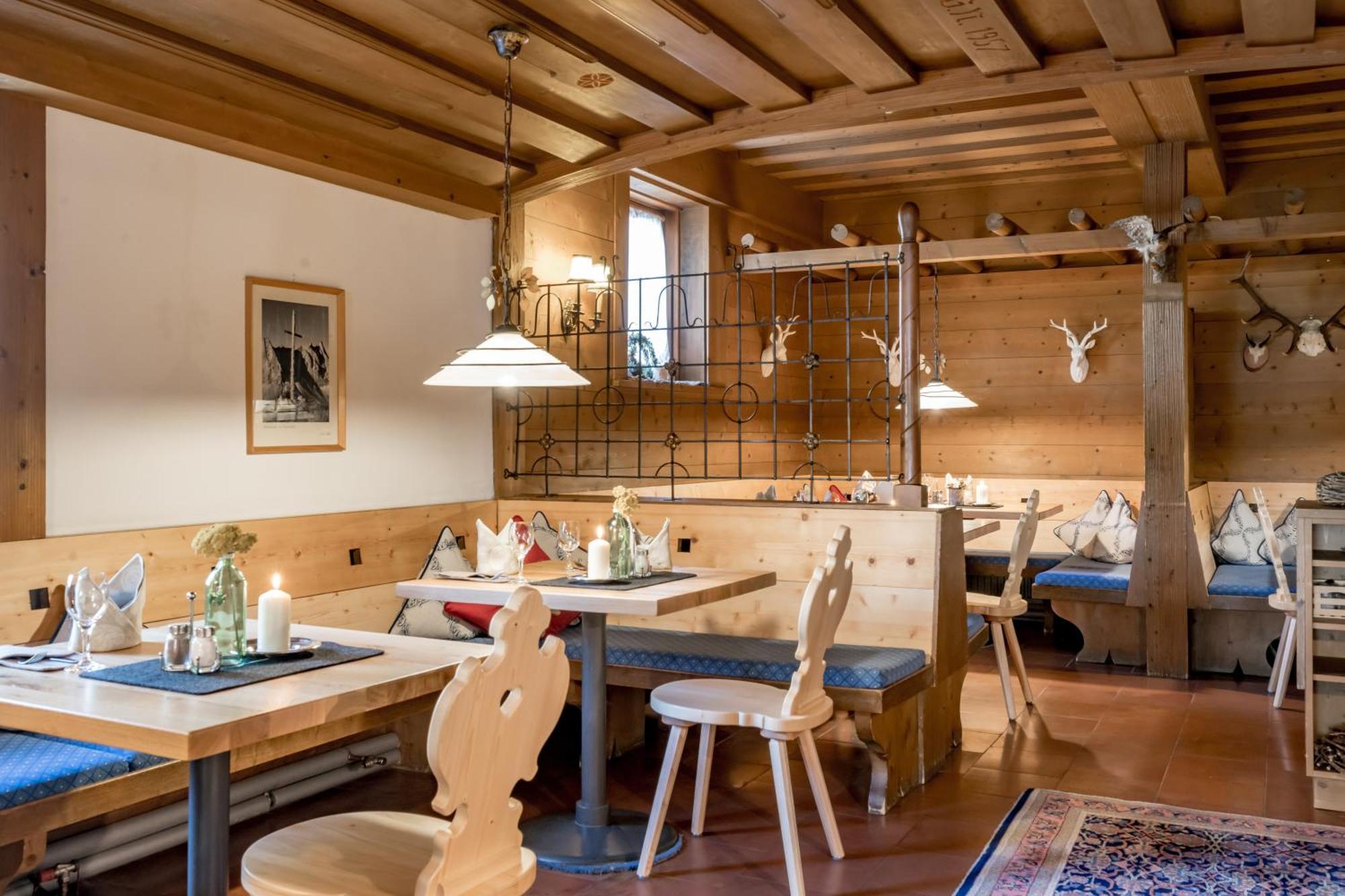 Inntaler Hof Seefeld in Tirol Exterior foto
