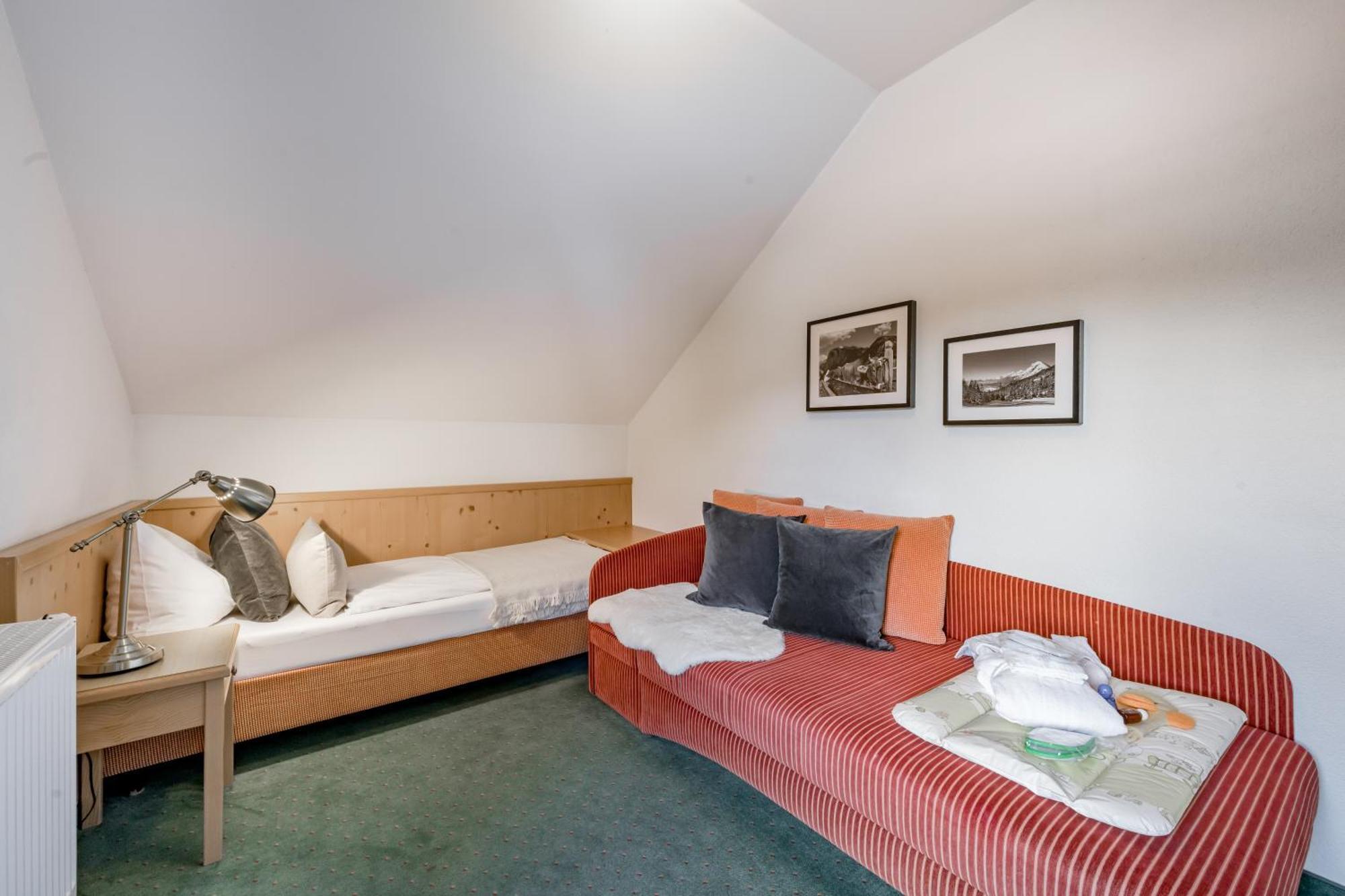 Inntaler Hof Seefeld in Tirol Exterior foto
